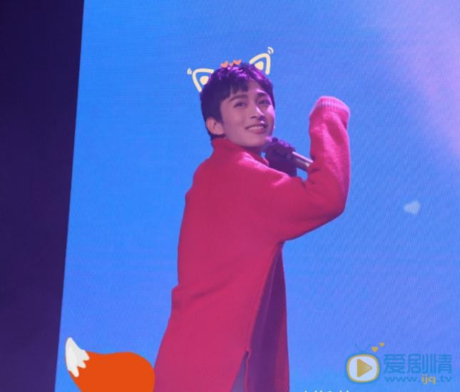 陈斯琪参加活动写真 陈斯琪高清写真_陈斯琪高清剧照
