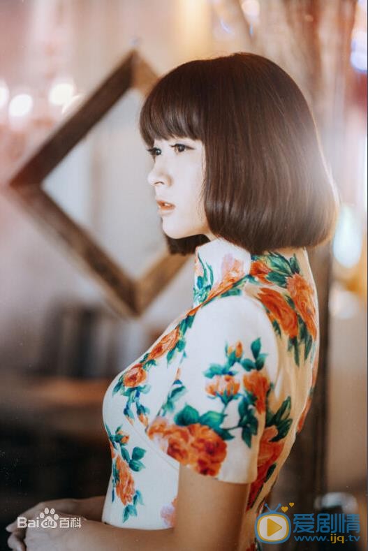 阿悄古风写真照