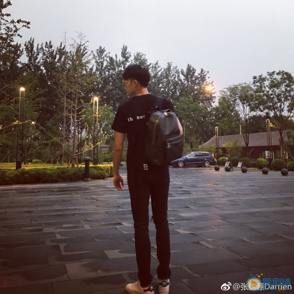张达源个人写真 张达源高清写真_张达源高清剧照