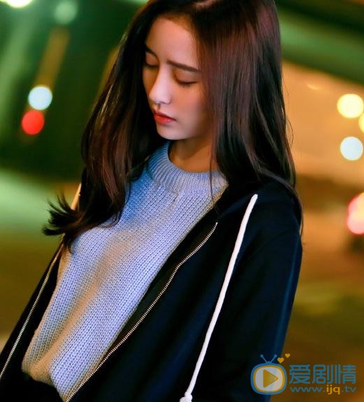 吴雨橦夜色街拍 吴雨橦高清写真_吴雨橦高清剧照