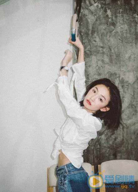 周依然白色写真 周依然高清写真_周依然高清剧照