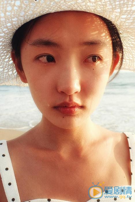 周依然早期写真 周依然高清写真_周依然高清剧照