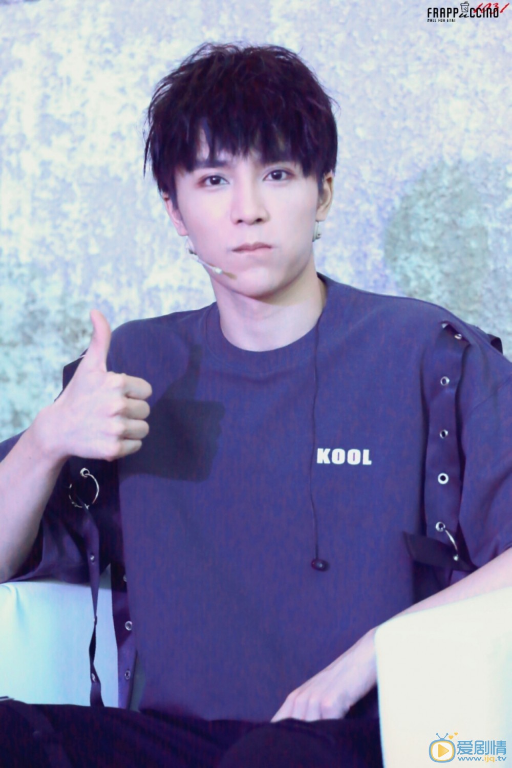 王艺龙演唱会写真 王艺龙高清写真_王艺龙高清剧照