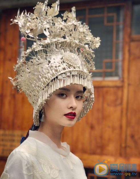 杨斯莹杂志大片 杨斯莹高清写真_杨斯莹高清剧照