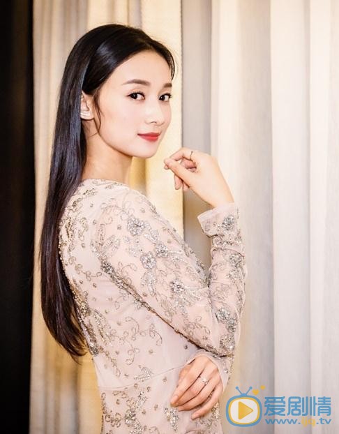 李若宁活动照 李若宁高清写真_李若宁高清剧照