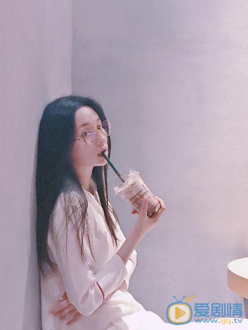 李若宁清纯写真 李若宁高清写真_李若宁高清剧照