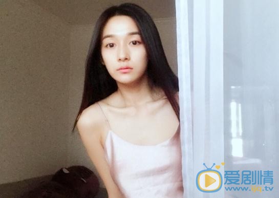 李若宁清纯写真 李若宁高清写真_李若宁高清剧照
