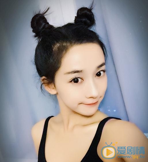 李若宁可爱照 李若宁高清写真_李若宁高清剧照