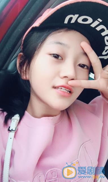 张译兮可爱照 张译兮高清写真_张译兮高清剧照