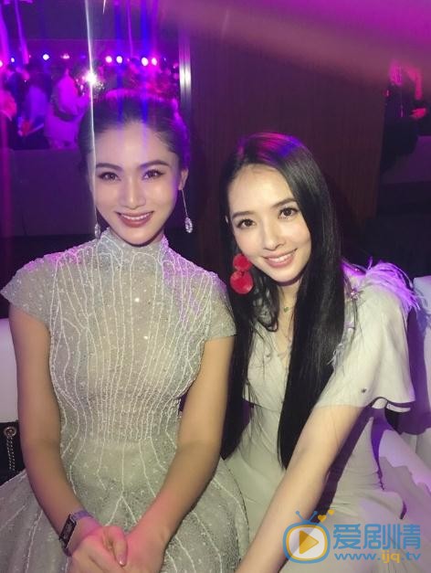 王熙然与明星合照 王熙然高清写真_王熙然高清剧照