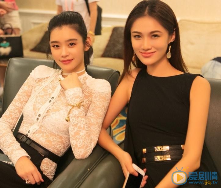 王熙然与明星合照 王熙然高清写真_王熙然高清剧照