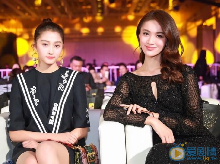 王熙然与明星合照 王熙然高清写真_王熙然高清剧照