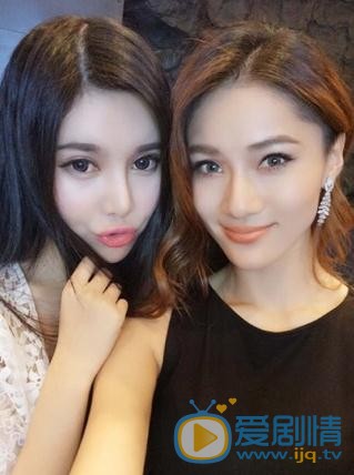 王熙然与好友合照 王熙然高清写真_王熙然高清剧照