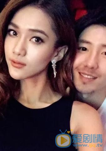 王熙然与好友合照 王熙然高清写真_王熙然高清剧照