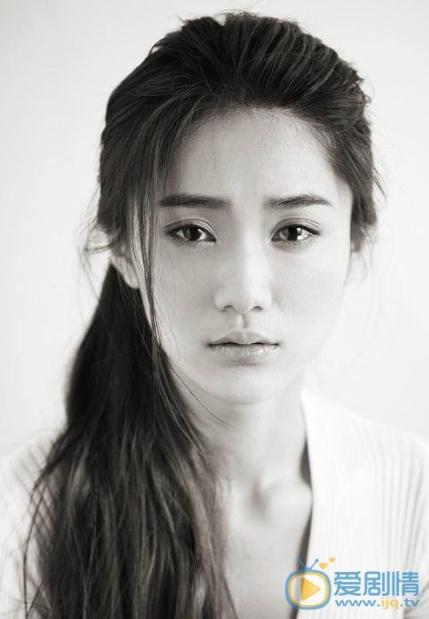 王熙然气质写真 王熙然高清写真_王熙然高清剧照
