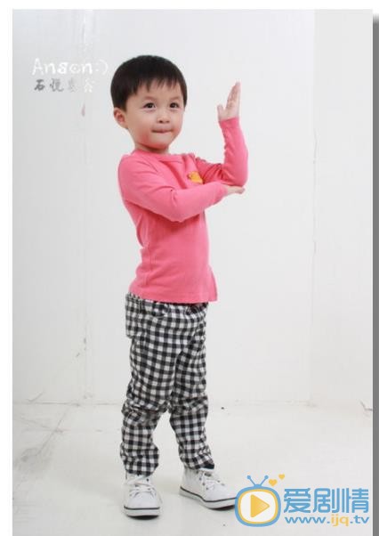 石悦安鑫婴幼儿时期 石悦安鑫高清写真_石悦安鑫高清剧照
