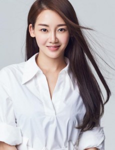 冯女郎苗苗男朋友是谁？苗苗家庭背景介绍