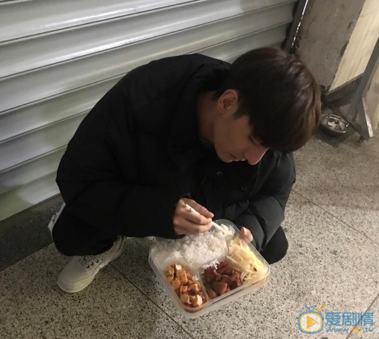 李豪生活照 李豪高清写真_李豪高清剧照