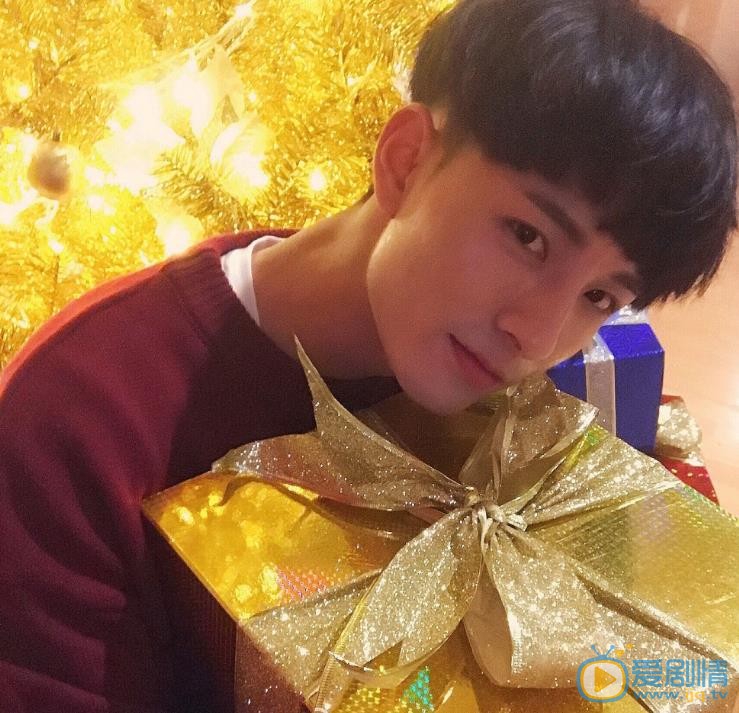 李豪生活照 李豪高清写真_李豪高清剧照