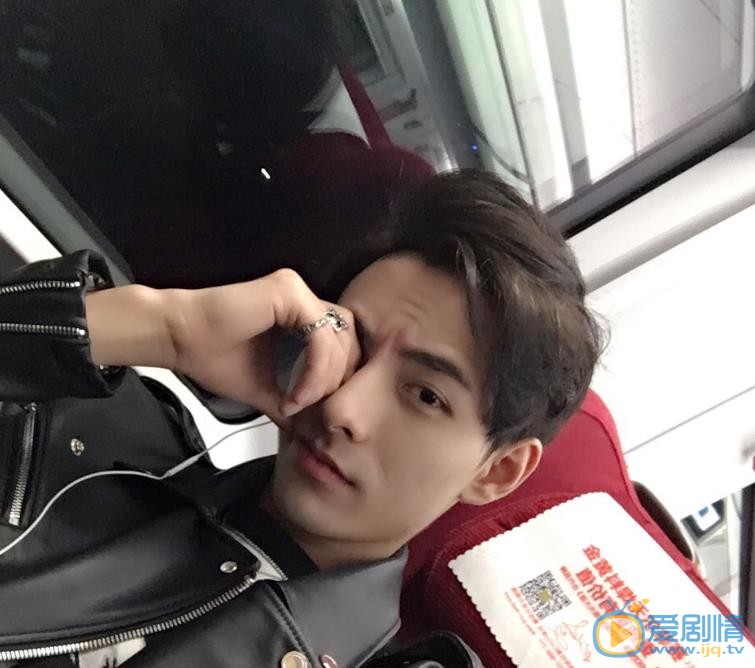 李豪生活照 李豪高清写真_李豪高清剧照