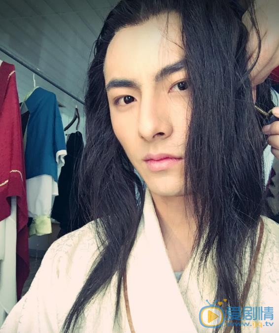 李豪片场照 李豪高清写真_李豪高清剧照