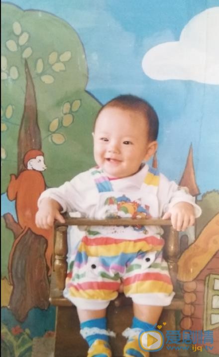 李豪小时候照片 李豪小时候照片