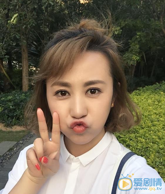 马丽嘟嘴卖萌照 马丽高清写真_马丽高清剧照