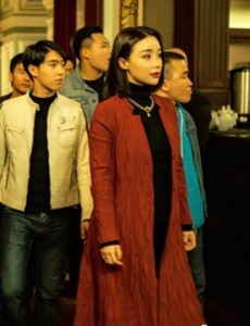 莫斯科行动牡丹牌香烟有什么寓意？二姐在车厢里放一盒香烟是什么意思？