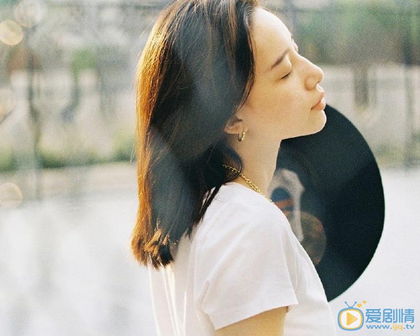 李斯丹妮唯美MV写真 李斯丹妮高清写真_李斯丹妮高清剧照