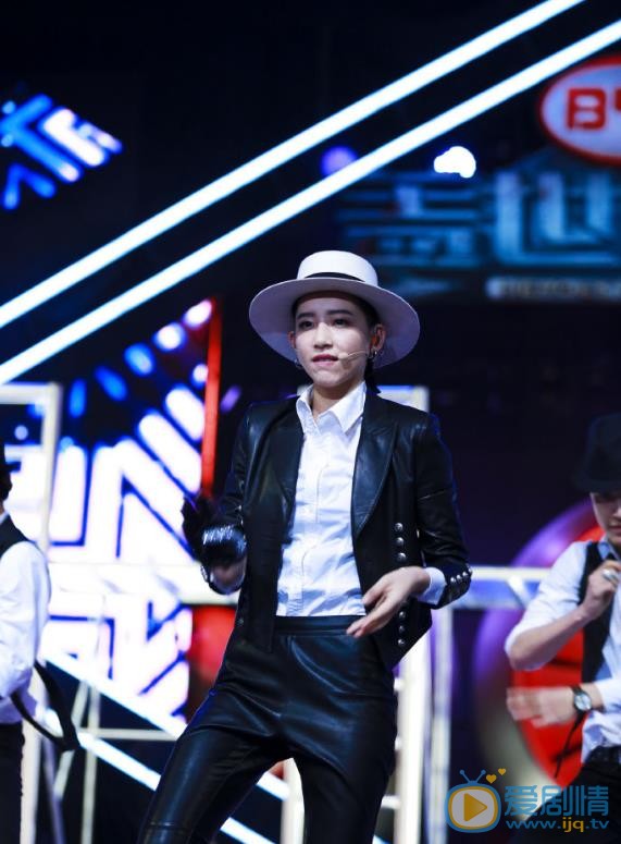 李斯丹妮演唱会 李斯丹妮高清写真_李斯丹妮高清剧照