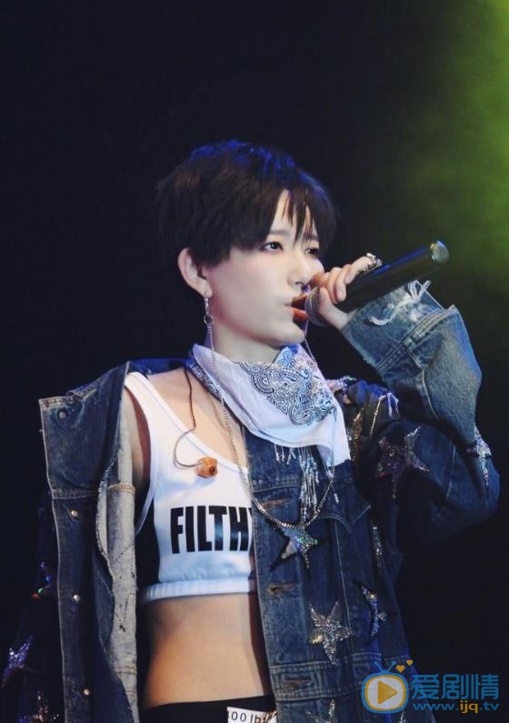 李斯丹妮演唱会 李斯丹妮高清写真_李斯丹妮高清剧照