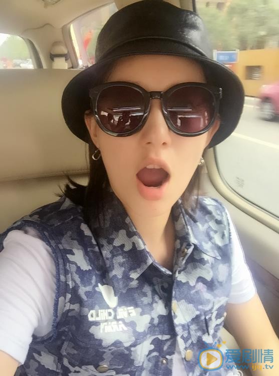 李斯丹妮生活照 李斯丹妮高清写真_李斯丹妮高清剧照