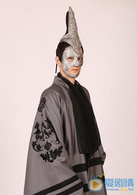 何奉天《凤囚凰》剧照 何奉天高清写真_何奉天高清剧照