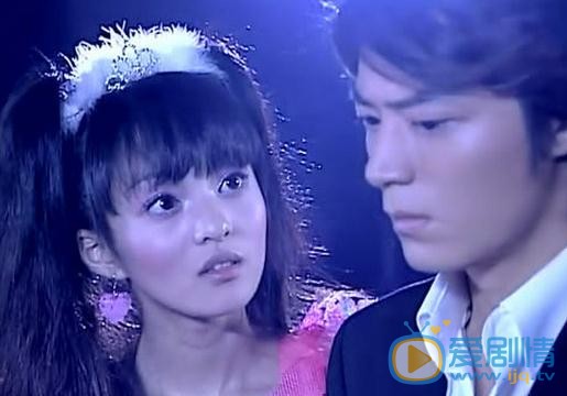 张韶涵《海豚湾恋人》剧照 张韶涵高清写真_张韶涵高清剧照