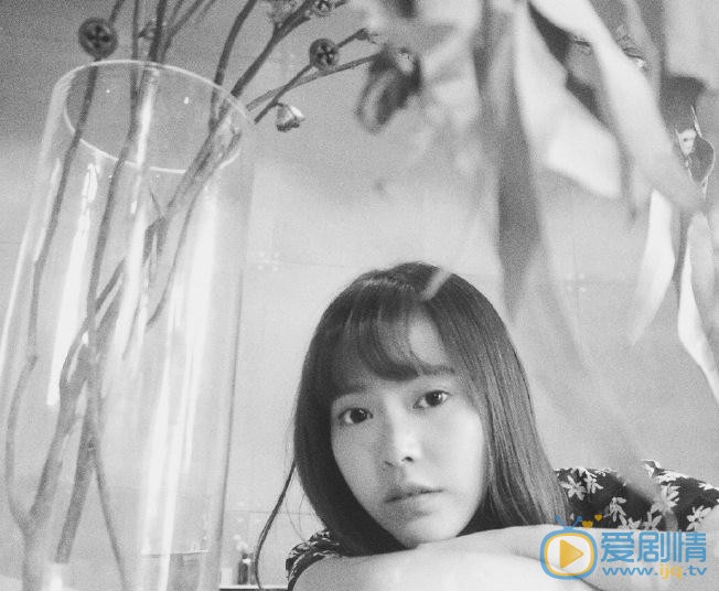徐艺方黑白写真 徐艺方高清写真_徐艺方高清剧照
