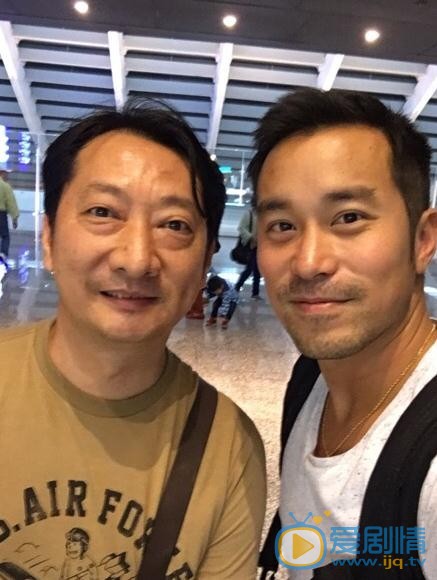张孝全与人合照 张孝全高清写真_张孝全高清剧照
