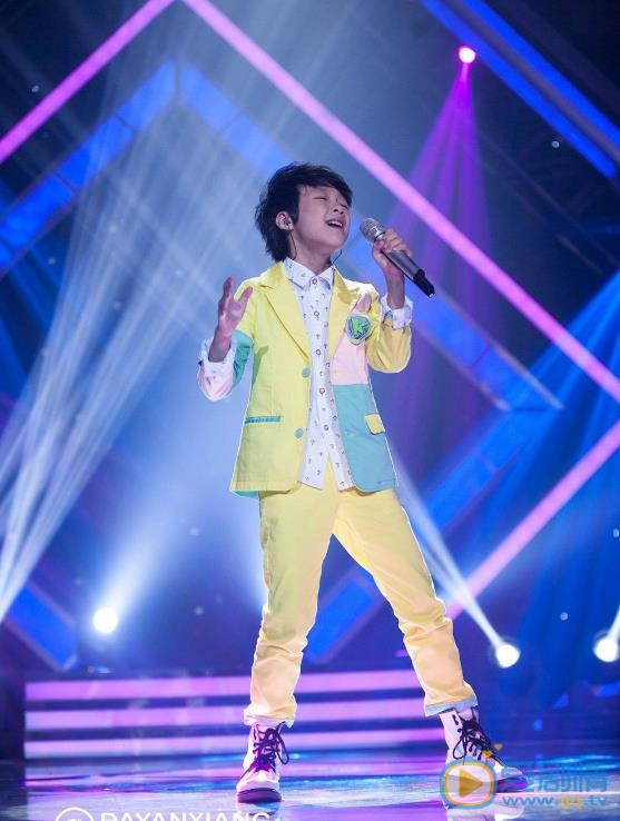 黄星羱舞台表演照 黄星羱高清写真_黄星羱高清剧照