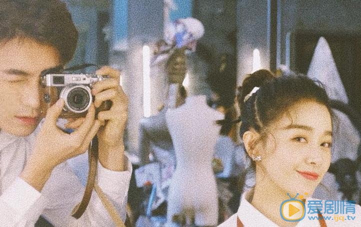 赵志伟《我与世界只差一个你》话剧照 赵志伟高清写真_赵志伟高清剧照
