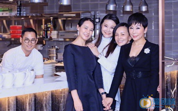 王琳与人合照 王琳高清写真_王琳高清剧照