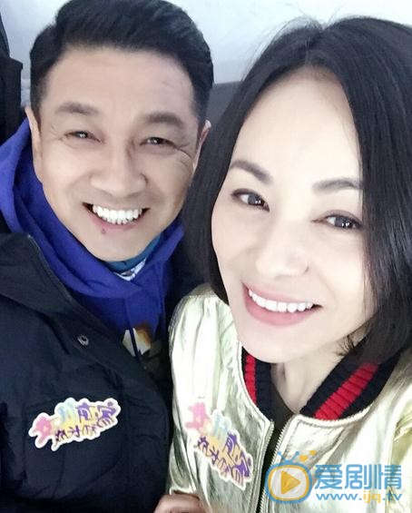 王琳与人合照 王琳高清写真_王琳高清剧照
