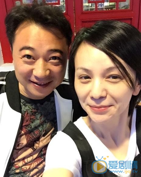 王琳与人合照 王琳高清写真_王琳高清剧照