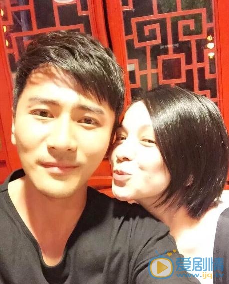 王琳与人合照 王琳高清写真_王琳高清剧照