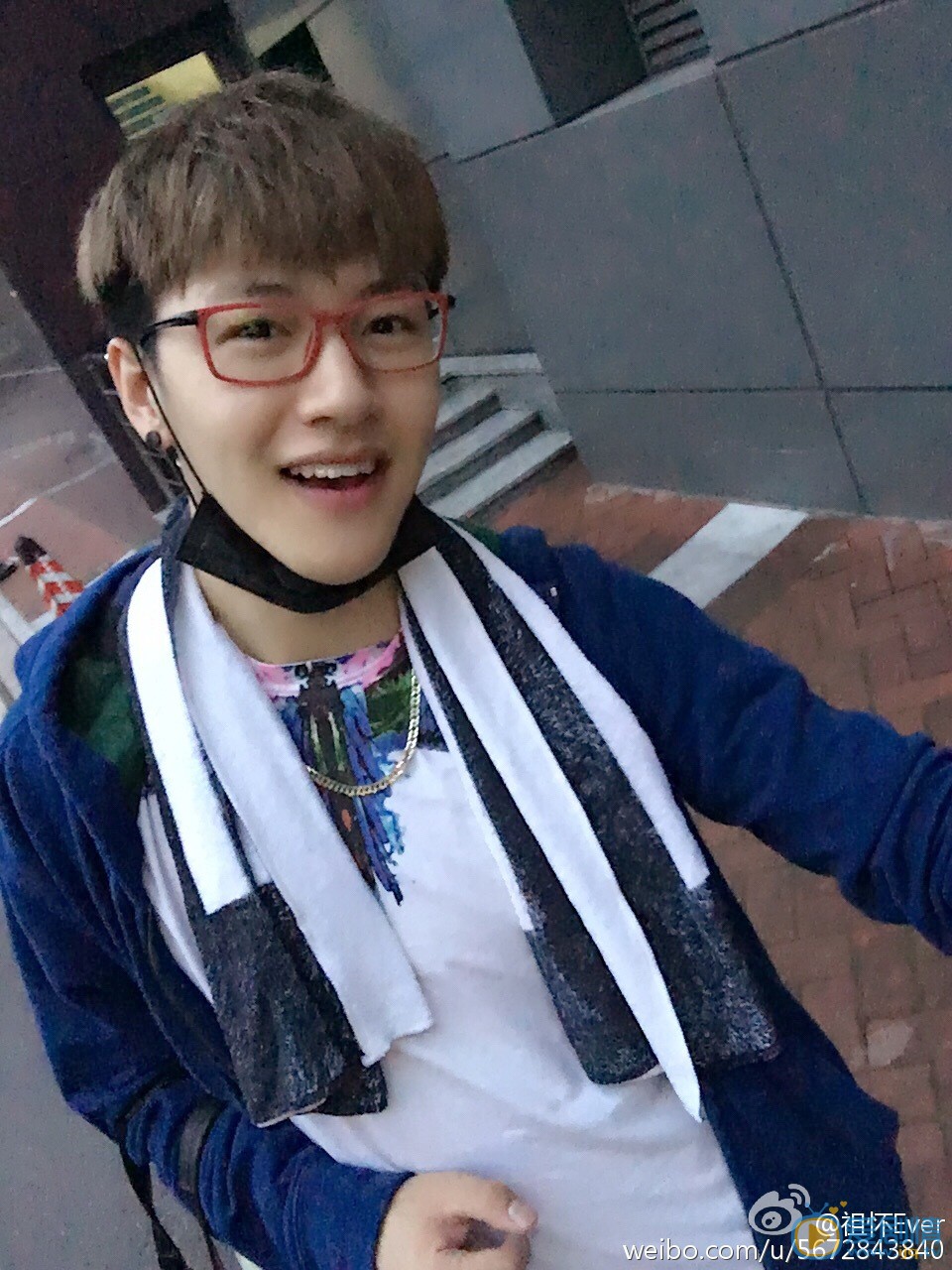 祖怀街拍写真 祖怀高清写真_祖怀高清剧照