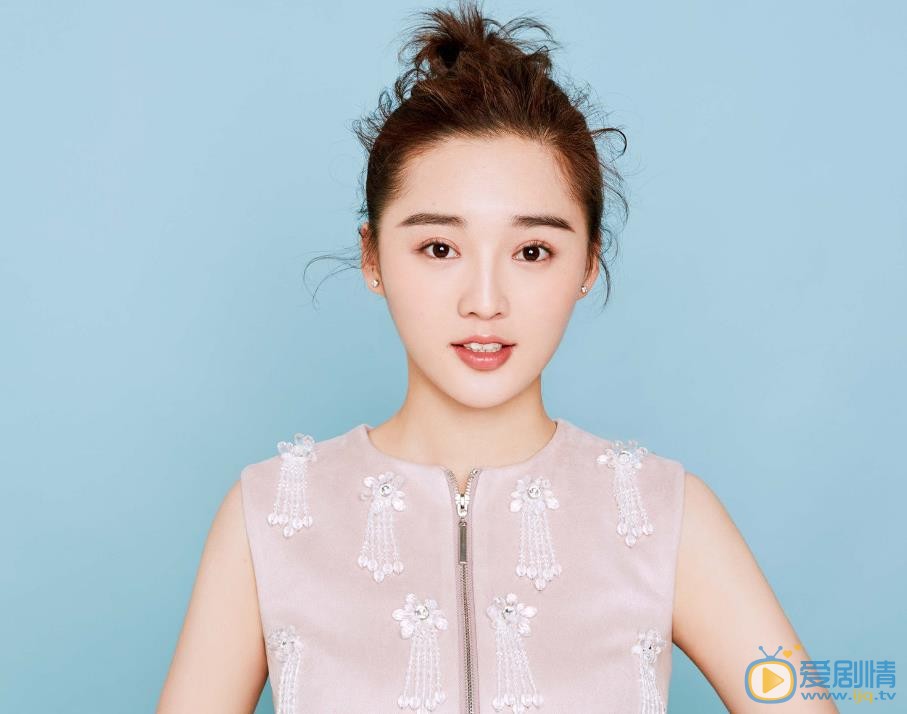 冯瑞睿甜美可爱写真 冯瑞睿高清写真_冯瑞睿高清剧照