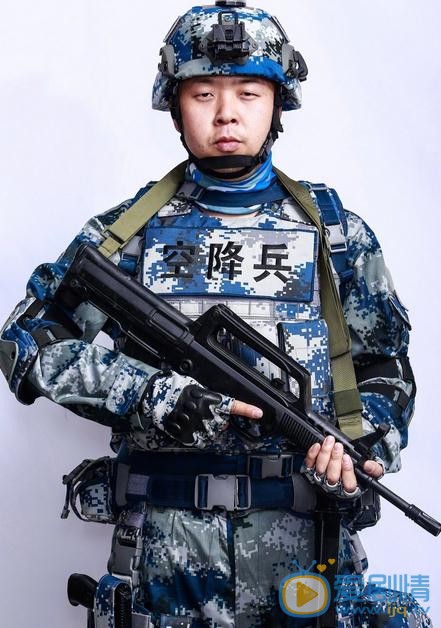 杜海涛《真正男子汉》节目照 杜海涛高清写真_杜海涛高清剧照