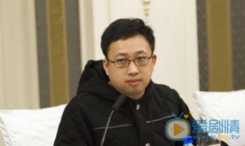 吴谨言和于正是什么关系？吴谨言的家庭背景是什么？于正为什么那么捧吴谨言？