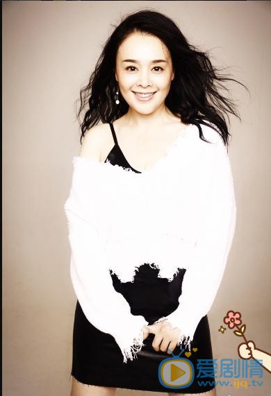 恋爱先生罗玥的母亲刘珍珍是谁扮演的？罗玥的母亲刘珍珍扮演者崔奕个人资料、写真及生活照欣赏