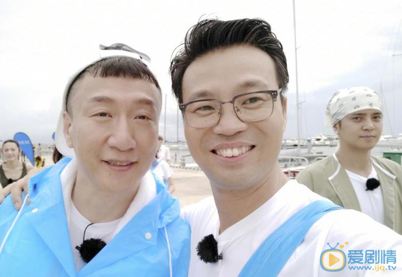 王迅与明星合照 王迅高清写真_王迅高清剧照