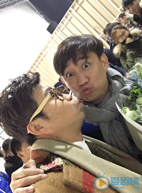 王迅与明星合照 王迅高清写真_王迅高清剧照