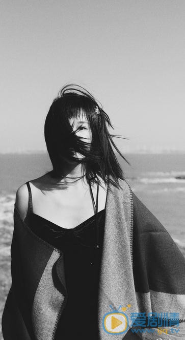 潘美烨黑白写真 潘美烨高清写真_潘美烨高清剧照